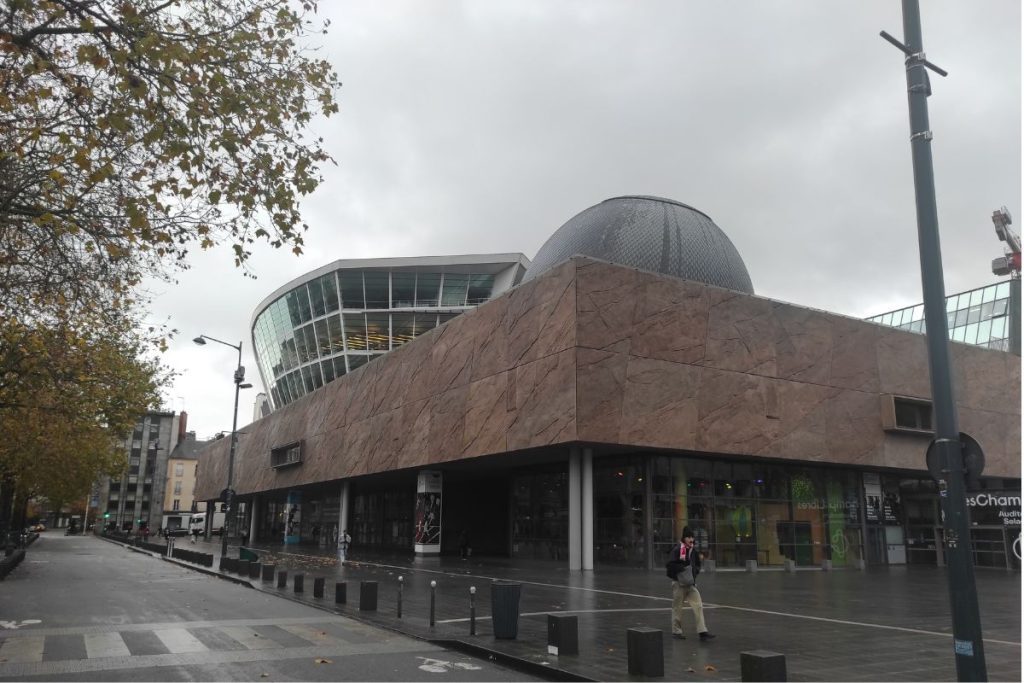 Les Champs Libres, équipement culturel au cœur de Rennes